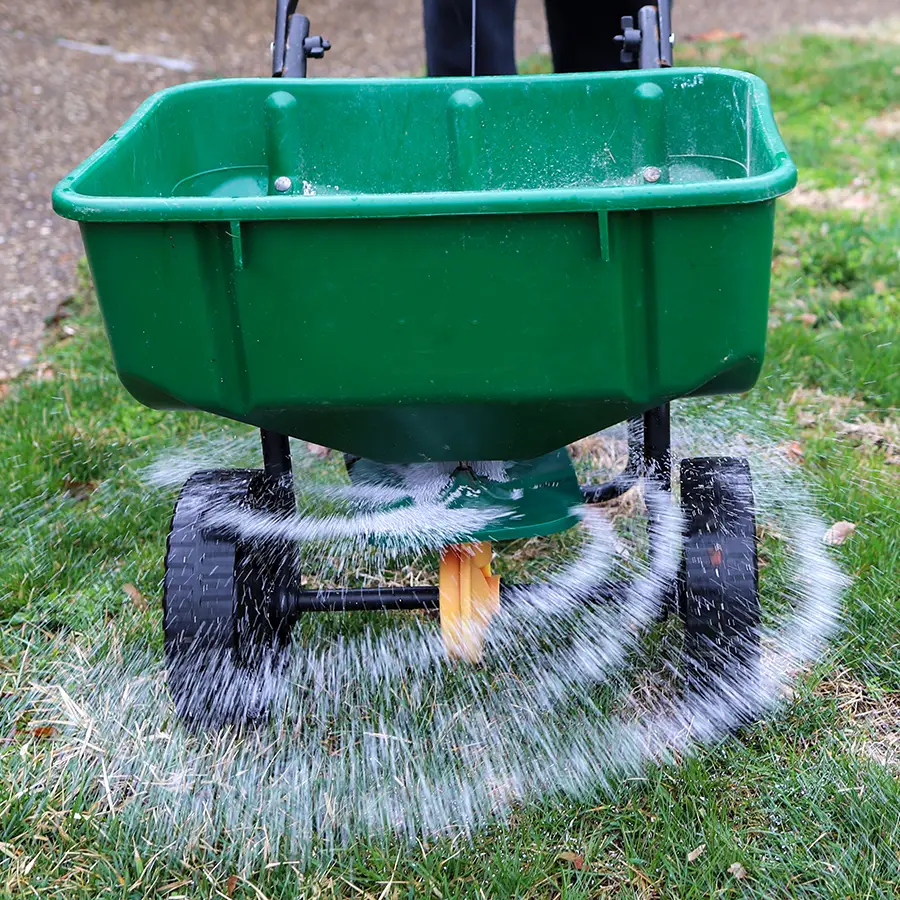 fertilizer and weed preventative in Springfield and Chatham IL