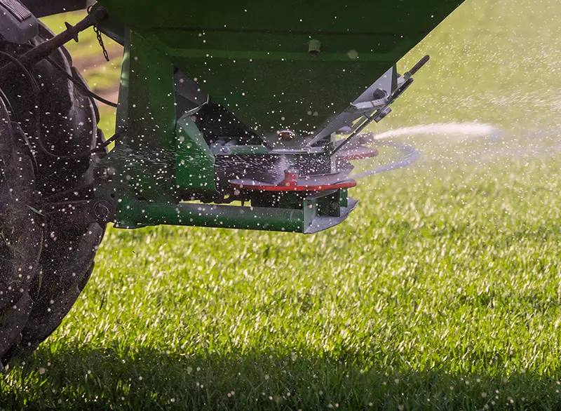 lawn fertilizer and weed preventative services in Springfield IL and Chatham IL